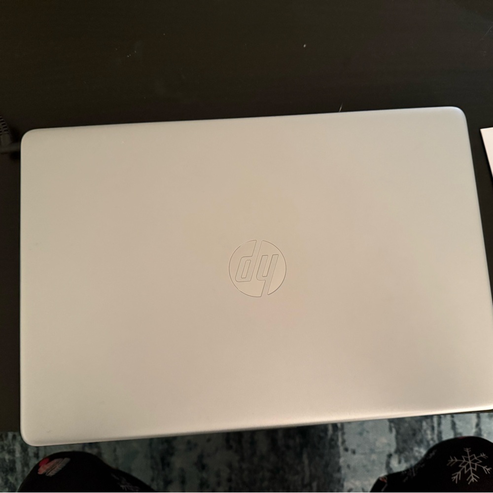 HP Sleek Gray Laptop 15.6in